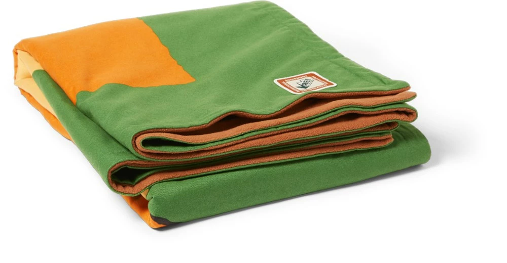 REI Co-op Pride Bear Flannel/Fleece Blanket - Image 2