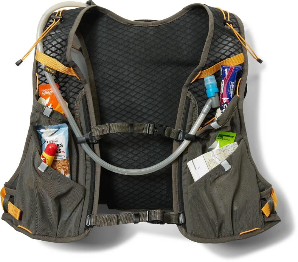 REI Co-op Swiftland 5 Hydration Vest - Men's - Image 8