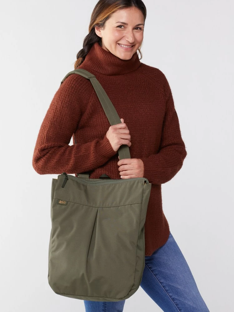 REI Co-op Beyonder Convertible Bag - Image 5